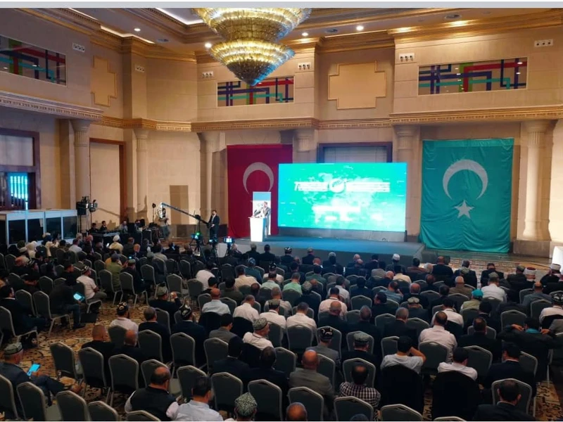 Avrupa Doğu Türkistan Maarif Vakfı 16. Dünya Doğu Türkistanlılar Kardeşlik Buluşması’na Katıldı