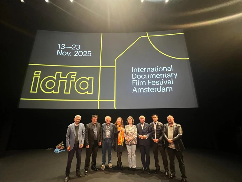 Vakfımızın Desteklediği "Eyes of the Machine" Belgeseli, Uluslararası Amsterdam Film Festivali’nde (IDFA) Büyük Ödül Yolunda