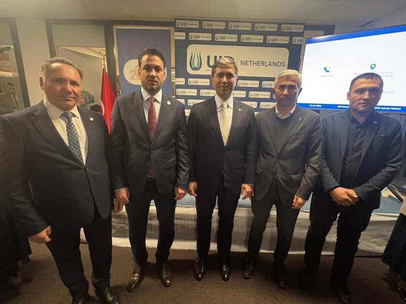 Avrupa Doğu Türkistan Maarif Vakfı olarak, UID Hollanda Ofisi’nin Resmî Açılış Törenine Katıldık